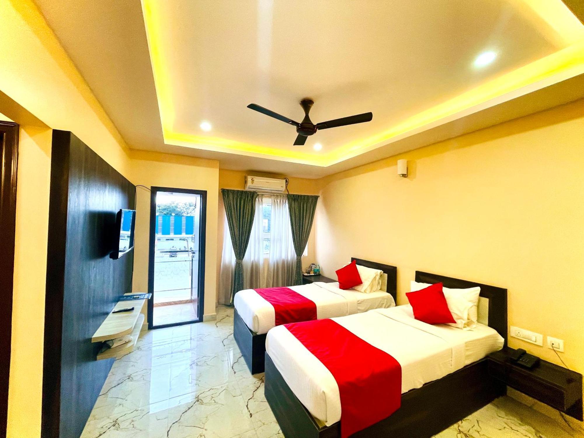 Aura By Agira Hotels Yelahanka Ngoại thất bức ảnh