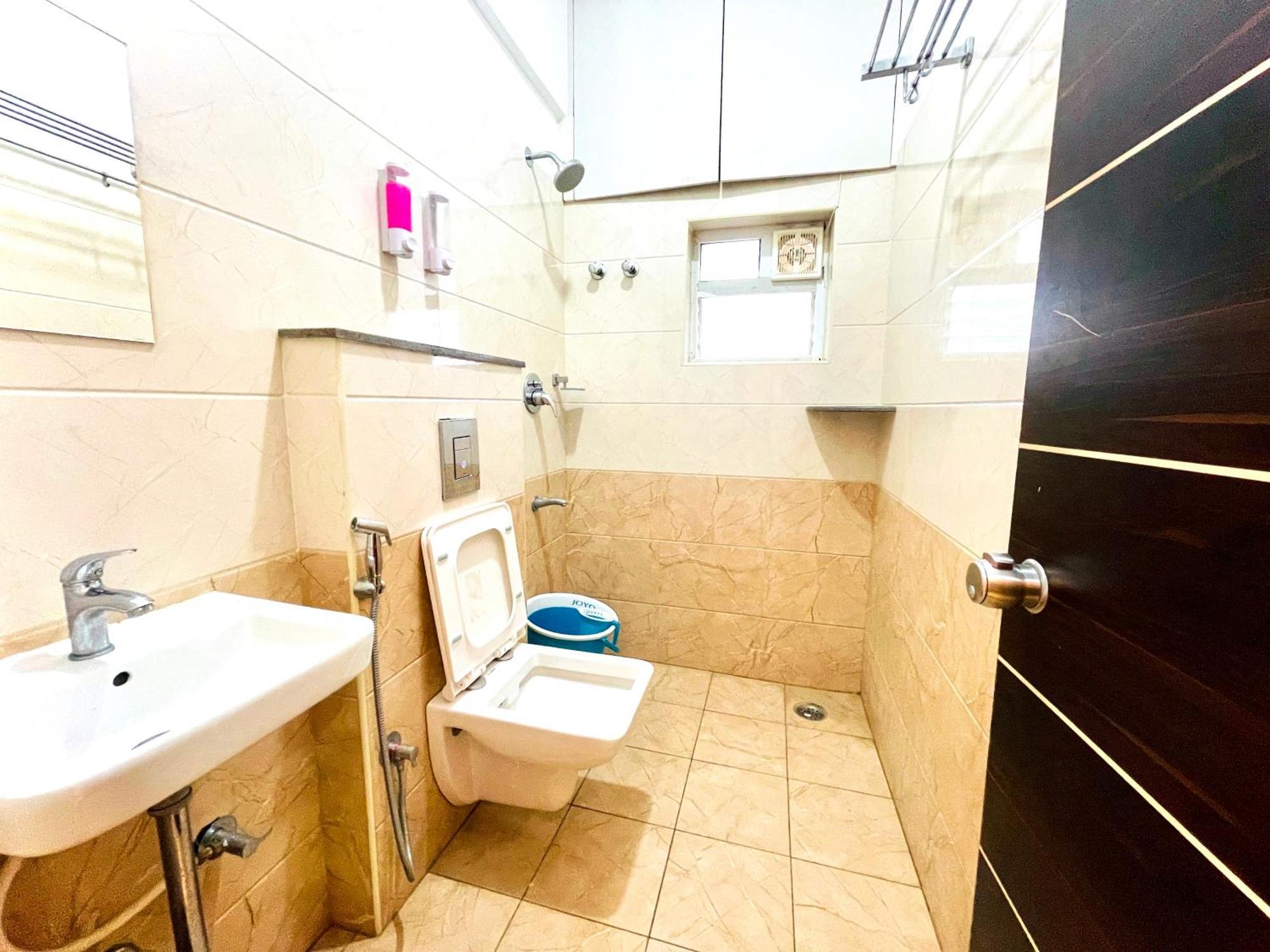 Aura By Agira Hotels Yelahanka Ngoại thất bức ảnh